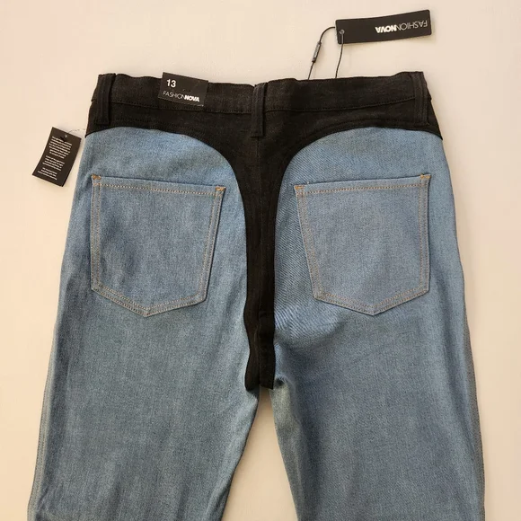 Stylish Blue and Black Women's Jeans - Picture 3 of 16